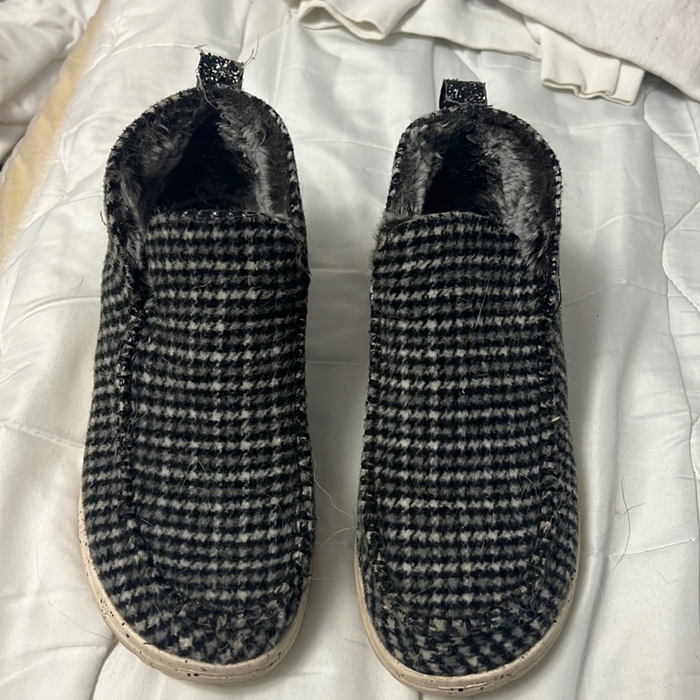 Winter HeyDudes